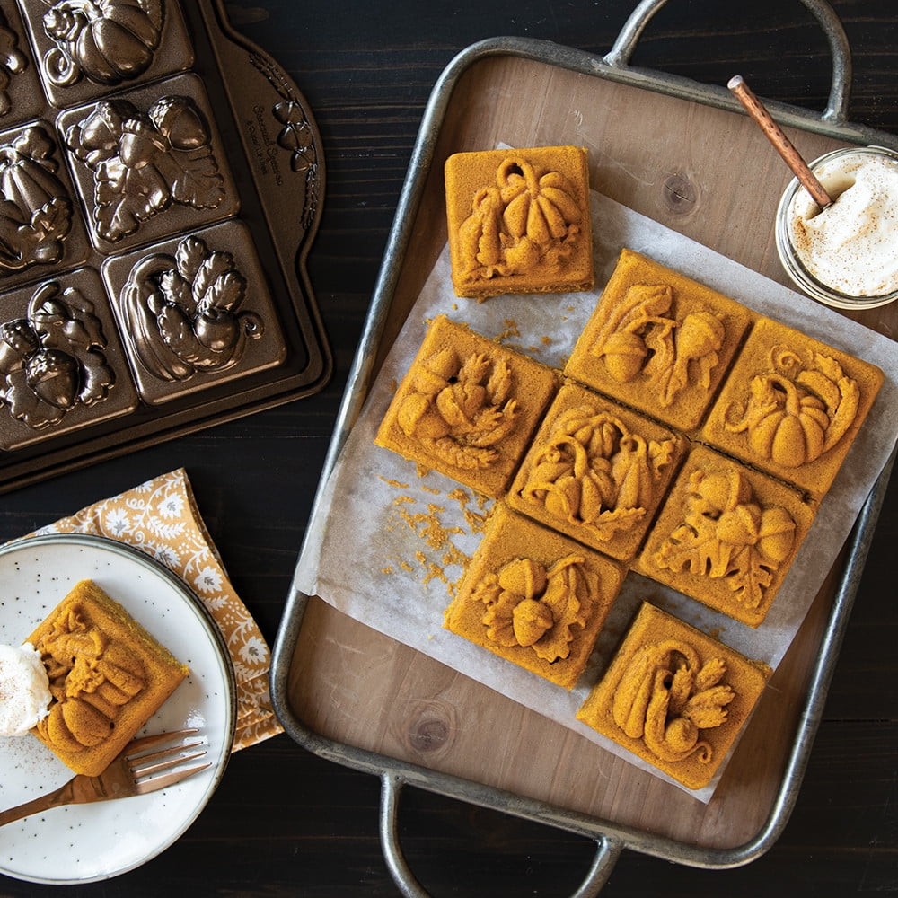 Seasonal Squares Pan