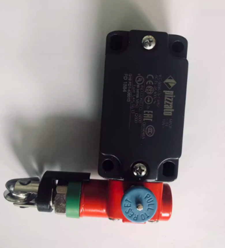 Pizzato FD 1884 Cable switch