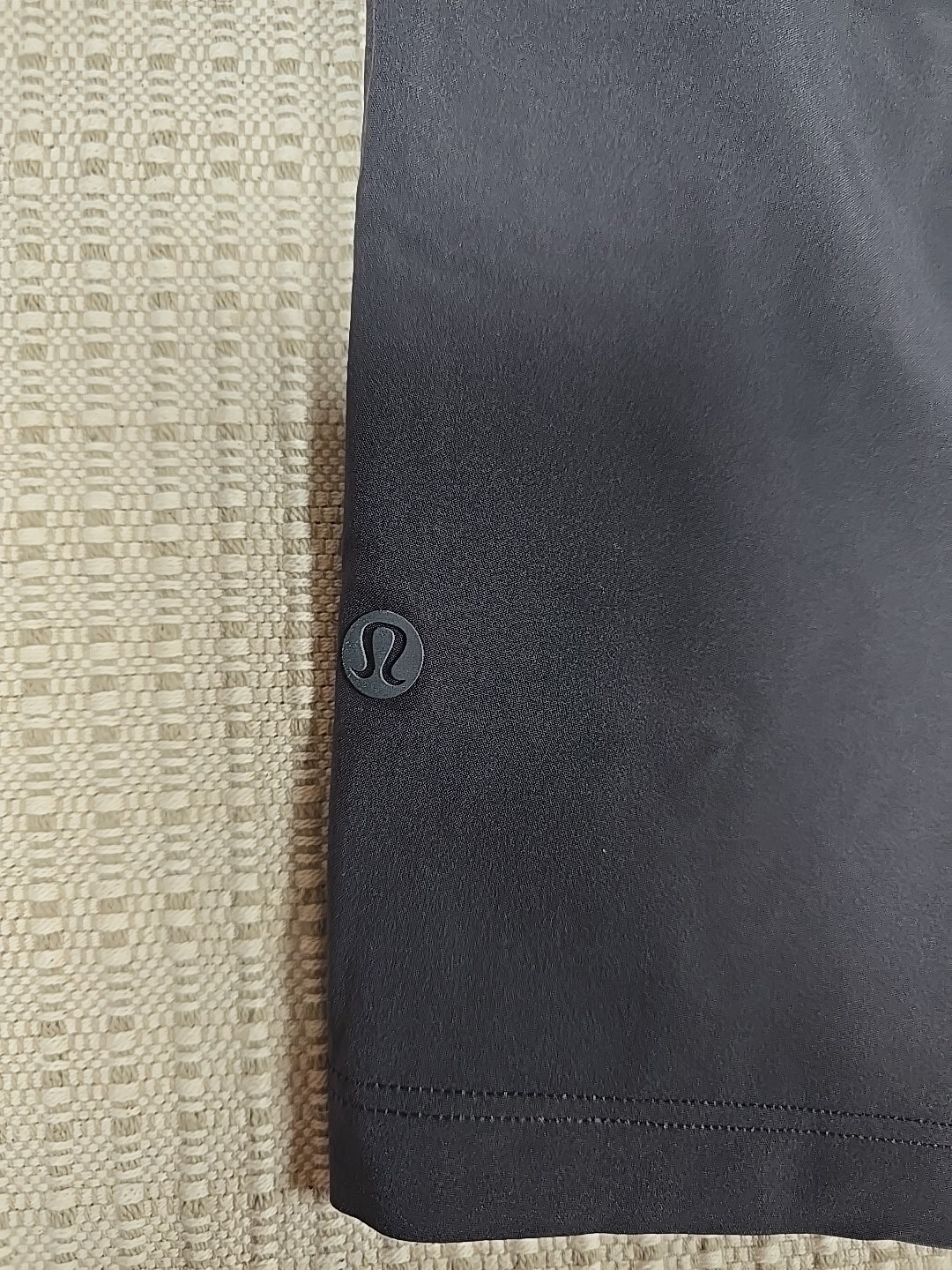 Size Large Lululemon T.H.E. Short 9" Linerless BLACK LM7AA0S BLK Men's New NWT