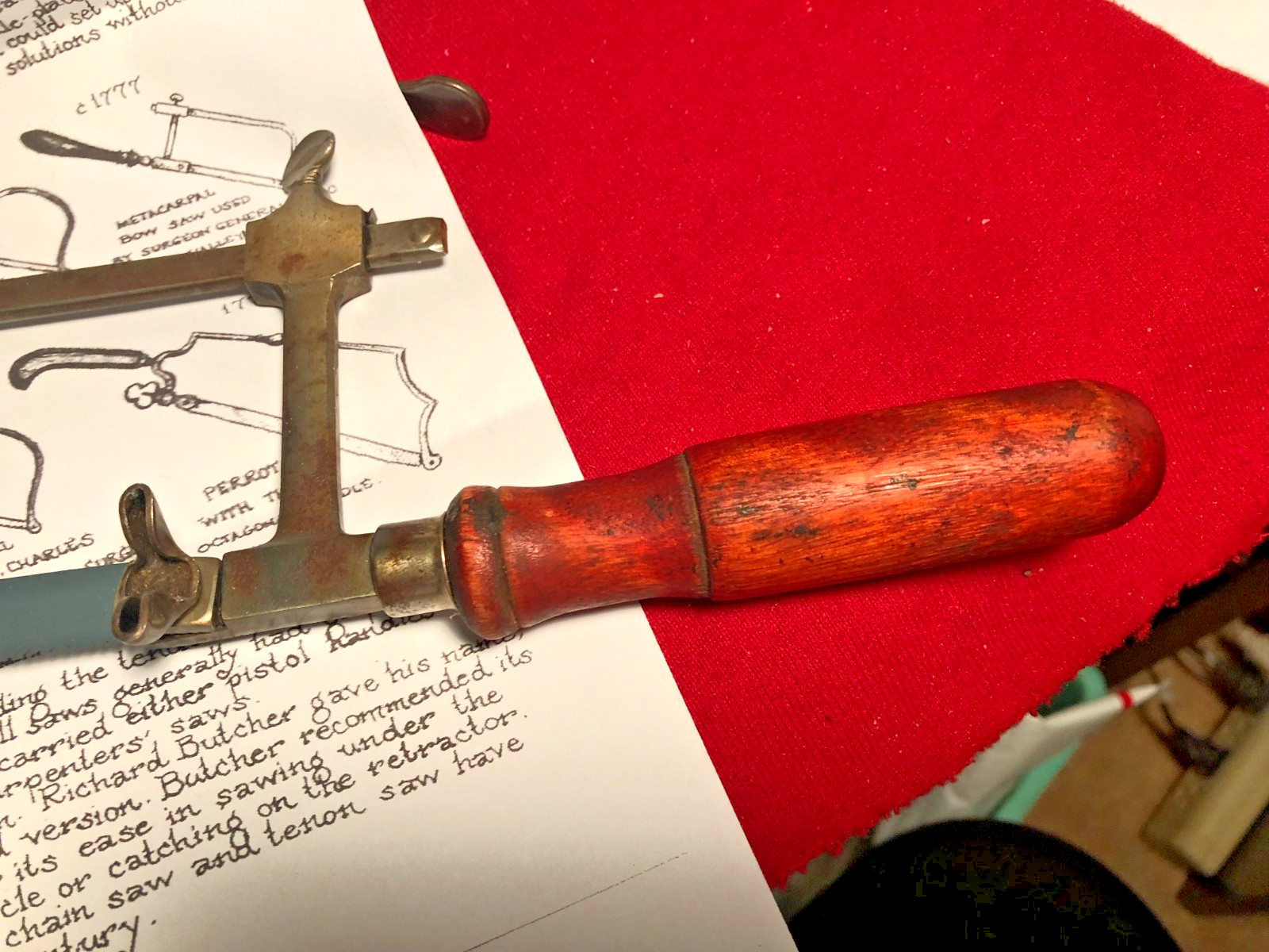 METACARPEL AMPUTATION SAW LIKE THE ONE USED BY GEN. OTTO IN 1777 - NO MAKER MARK