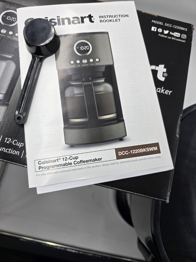 Cuisinart 12 Cup Programmable Coffeemaker BLACK STAINLESS Model# DCC-1220BKS