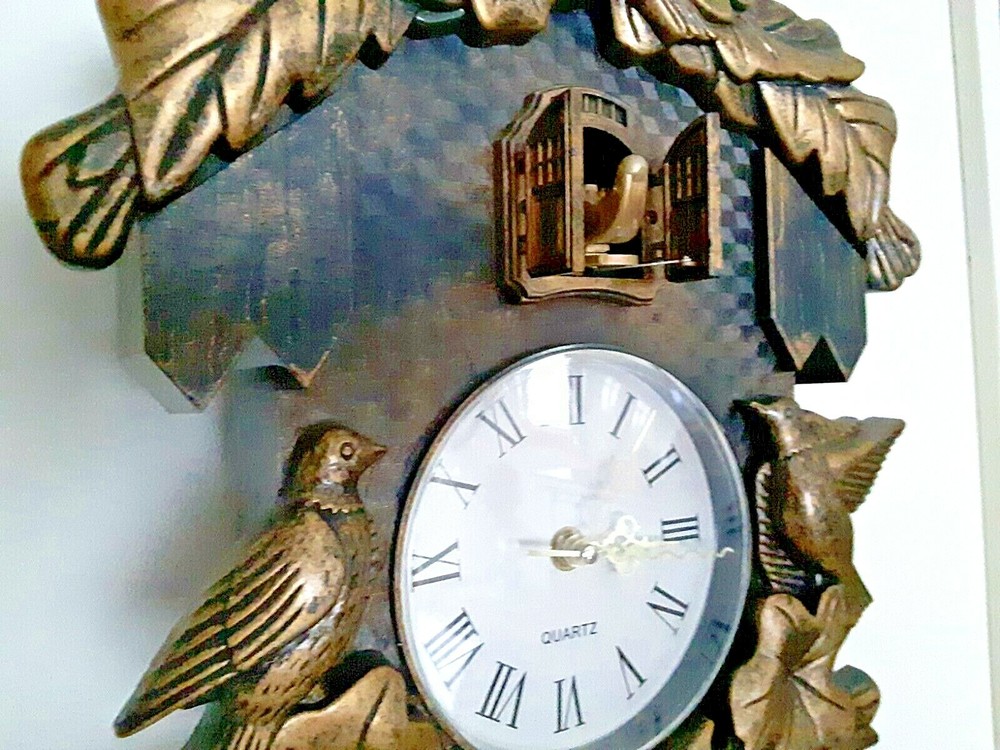 Cuckoo Clock - Quartz Bird & Stream Sounds