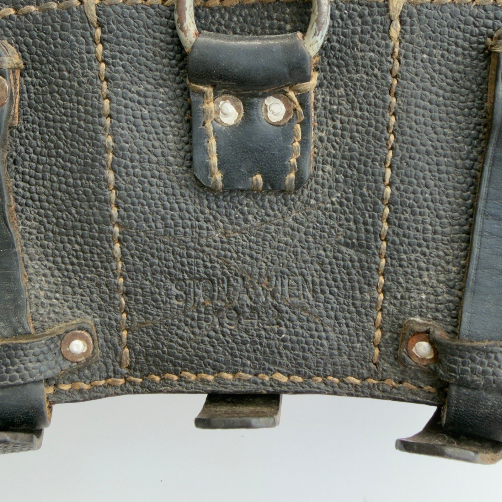 WWII German Ammo Pouch for 98k Mauser Rifle. Marked and Dated 1942