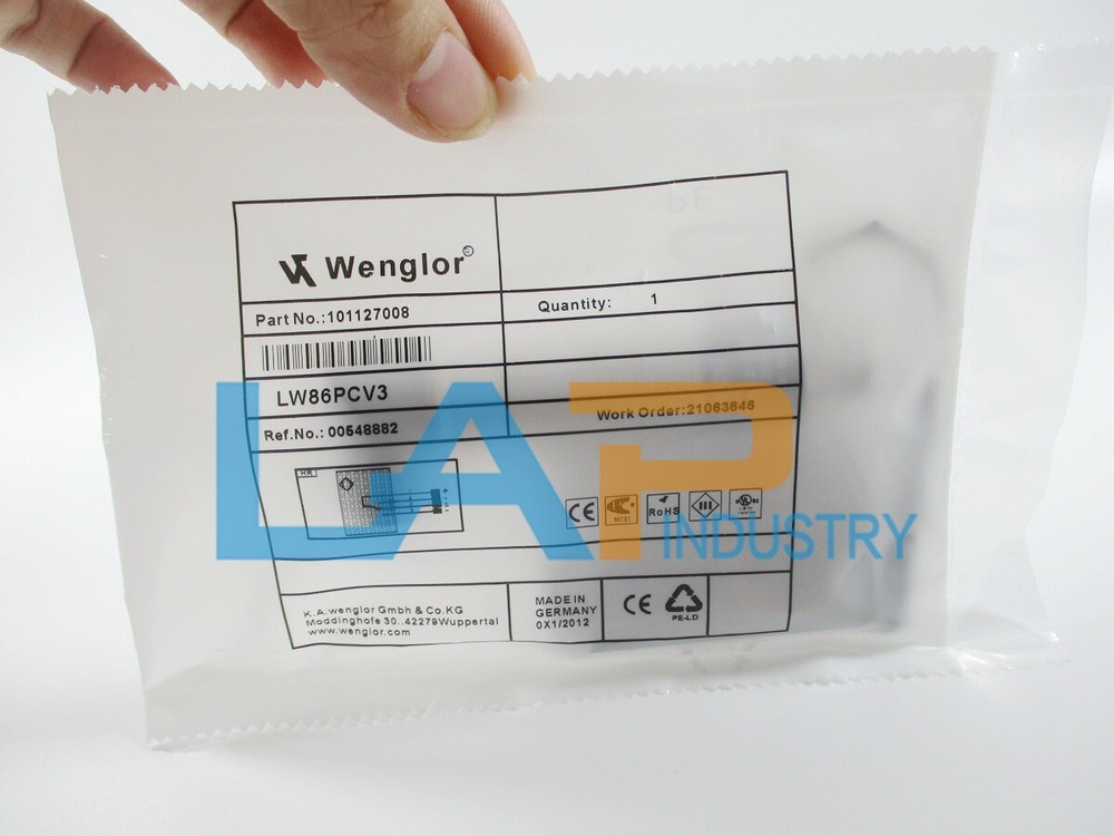 1PCS NEW For Wenglor Proximity Switch LW86PCV3
