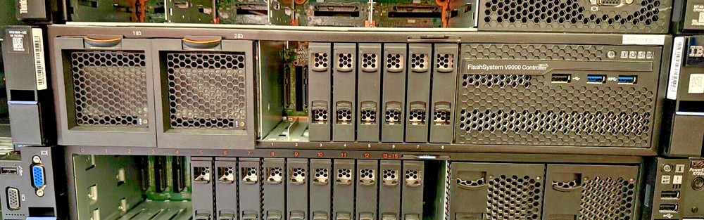 IBM FlashSystem V9000 Storage Enclosure 9848-AE3