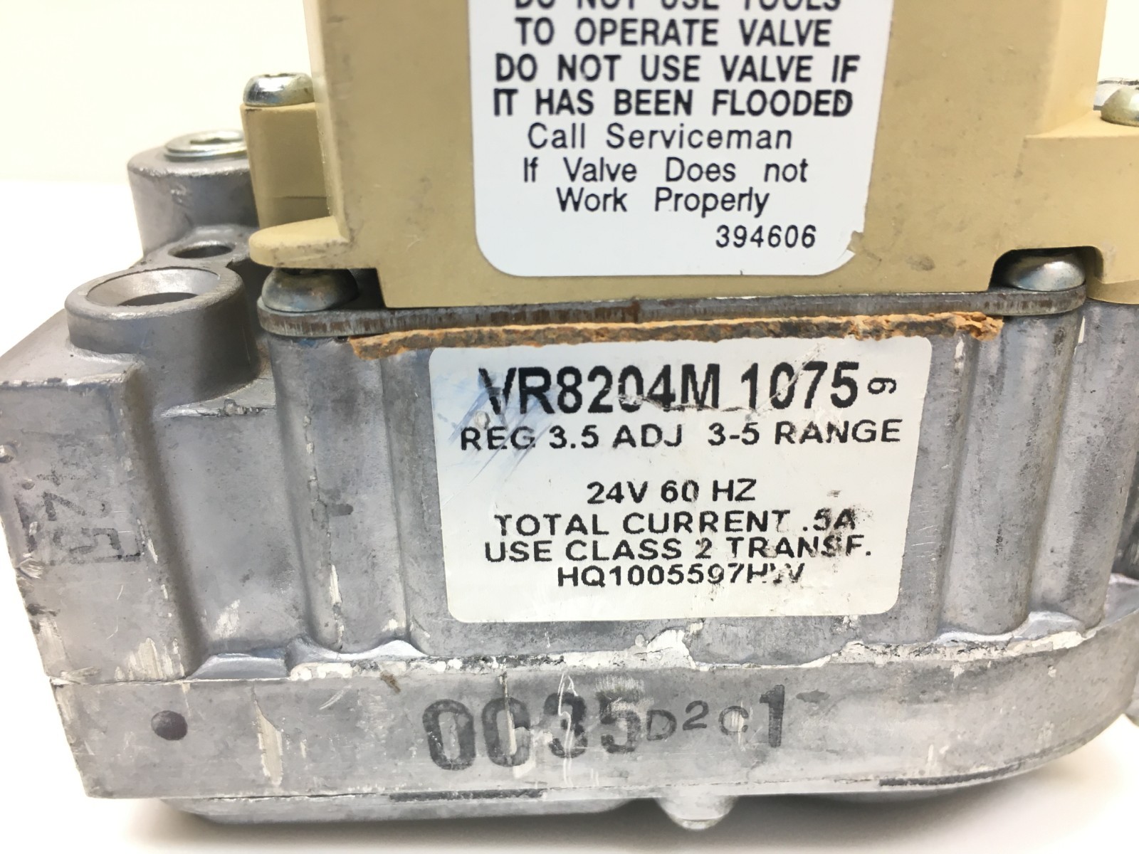 Honeywell VR8204M1075 HVAC Natural Gas Furnace Gas Valve in/out 1/2" used #G101