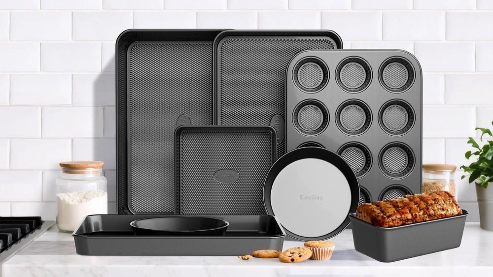 8-Piece Nonstick Bakeware Set - Stackable Oven Pans, Cake, Muffin, Cookie & Roas