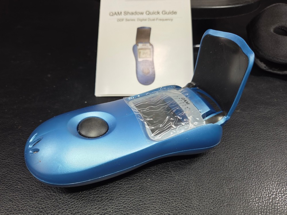 Comsonics QAM Shadow Model 101700-DF Dual Frequency Leakage Detector with Holstr