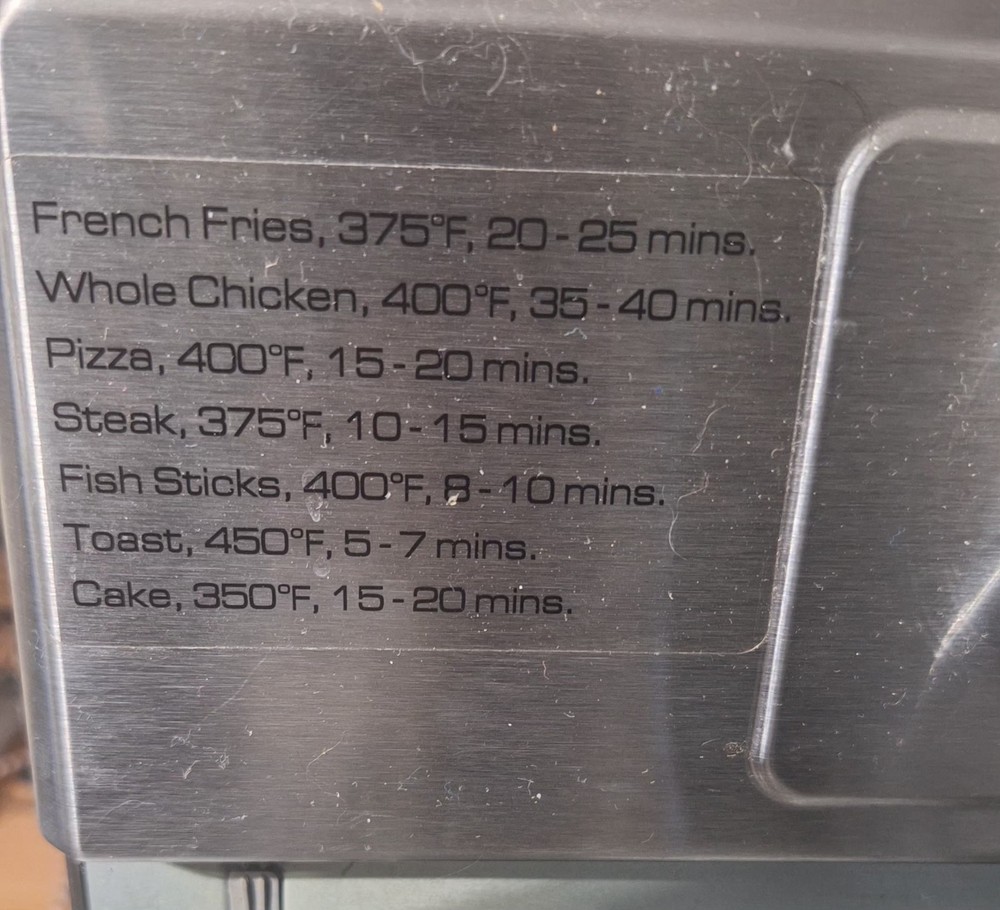 FARBERWARE TOASTER OVEN