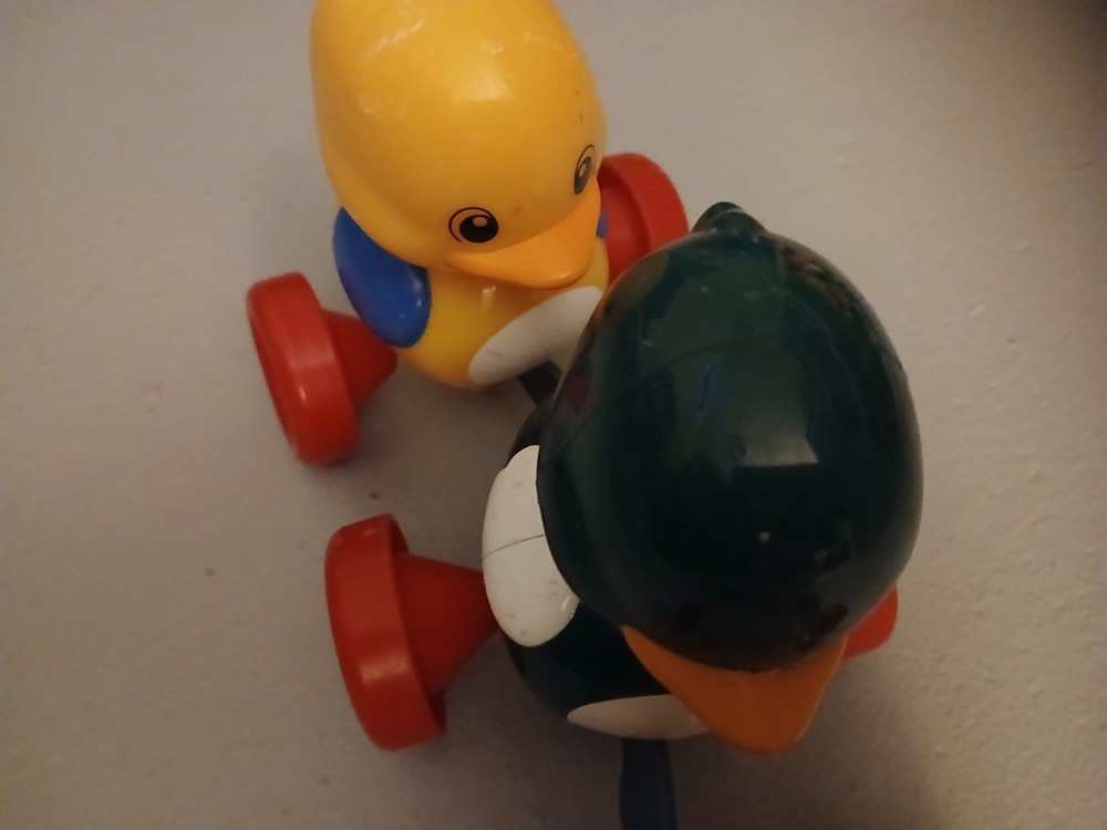 Toddler Pull Toy, Mother and two babies, with string