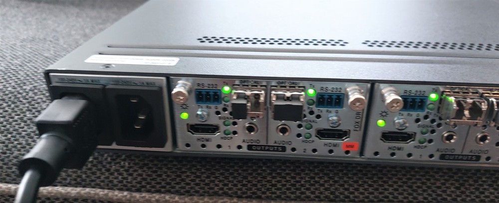 Extron PowerCage 401