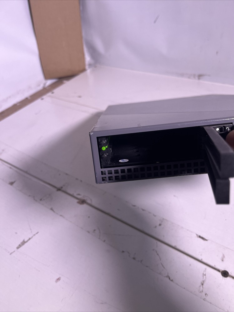 M86 Security Firewall Appliance 300-001-001 Untested