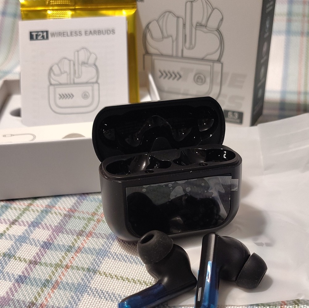 NIB T21 Bluetooth In-Ear Earbuds, LCD Touch Screen, ANC, Equalizer, Black