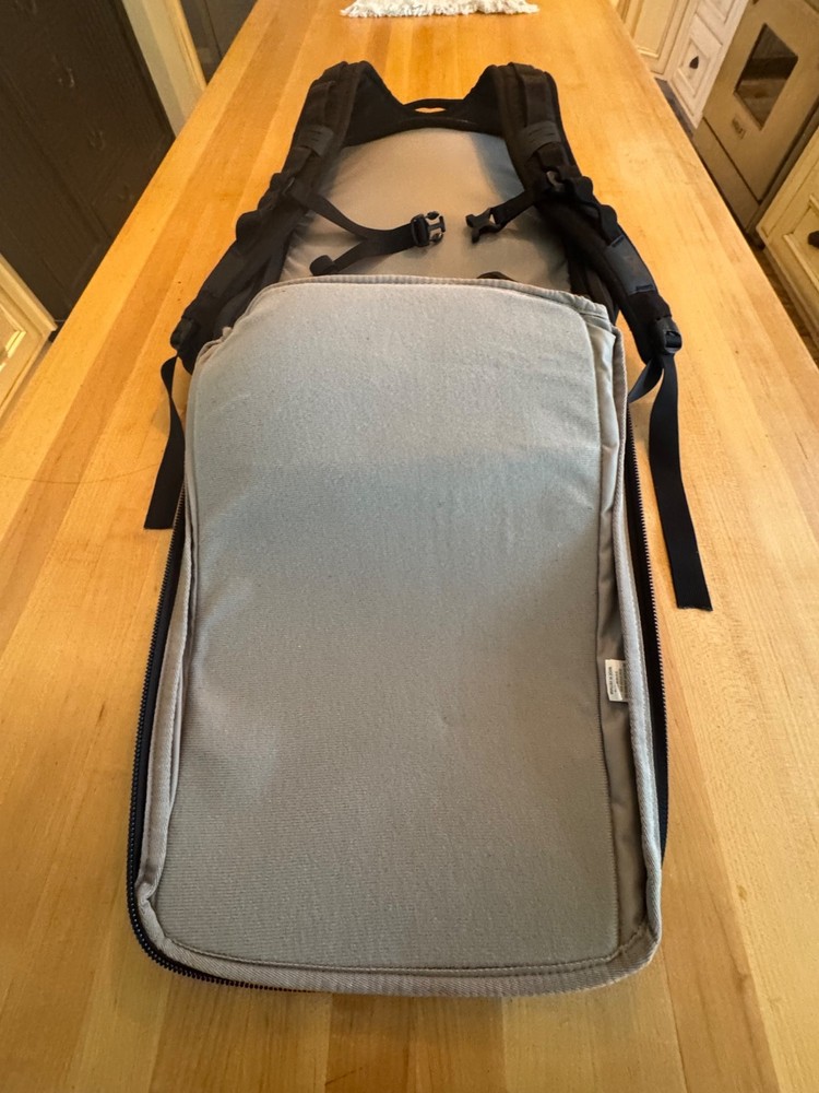 Vertx Gamut 2.0 Backpack - Black with Mini Organizer Pouch, Etc.