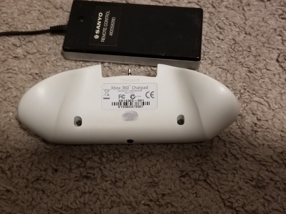 Genuine OEM Microsoft XBOX 360 Chatpad - White UNTESTED
