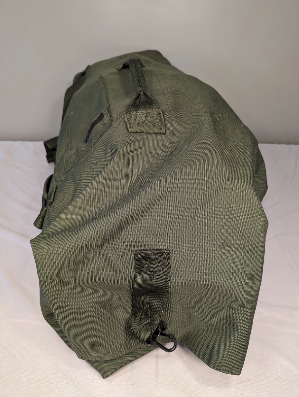 Military Duffel Bag Rucksack Olive Green Nylon Heavy Duty Army Duffel USGI