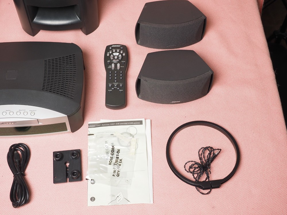 Bose 3·2·1 2.1 Channel Home Entertainment System Graphite Please Read