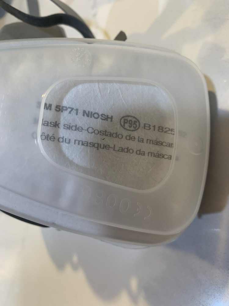 3M Half Facepiece Respirator 6000 Series Grey Large