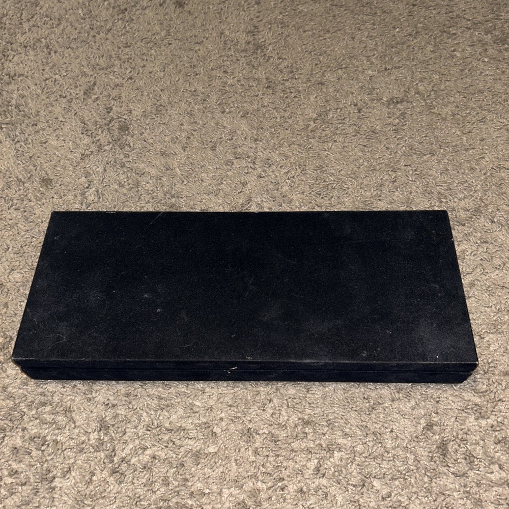 Things Remembered Cake Serving, Cutting Knife Set! QUALITY! SHARP! March 16 2002