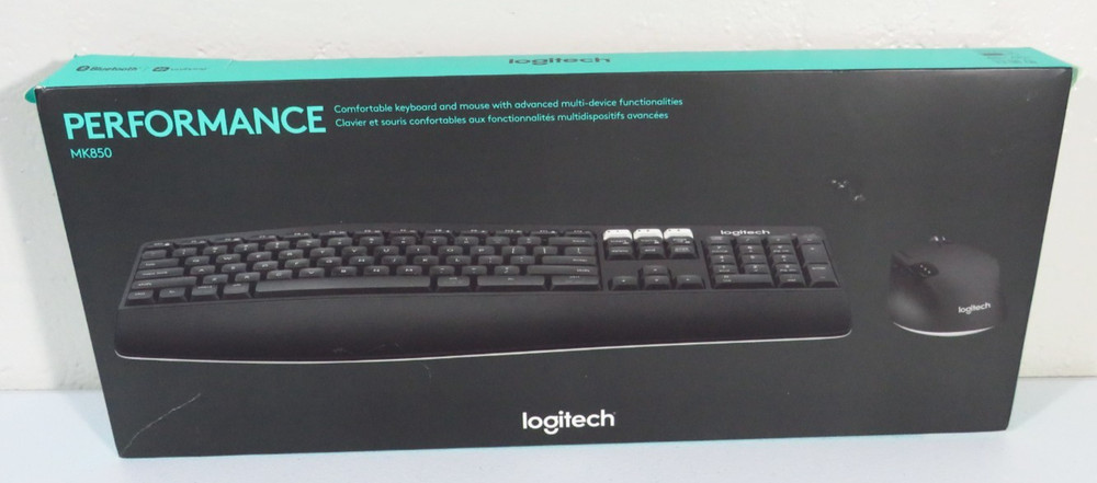 Logitech 920-008219-PB-RC MK850 Wireless Keyboard &  Mouse Performance Black