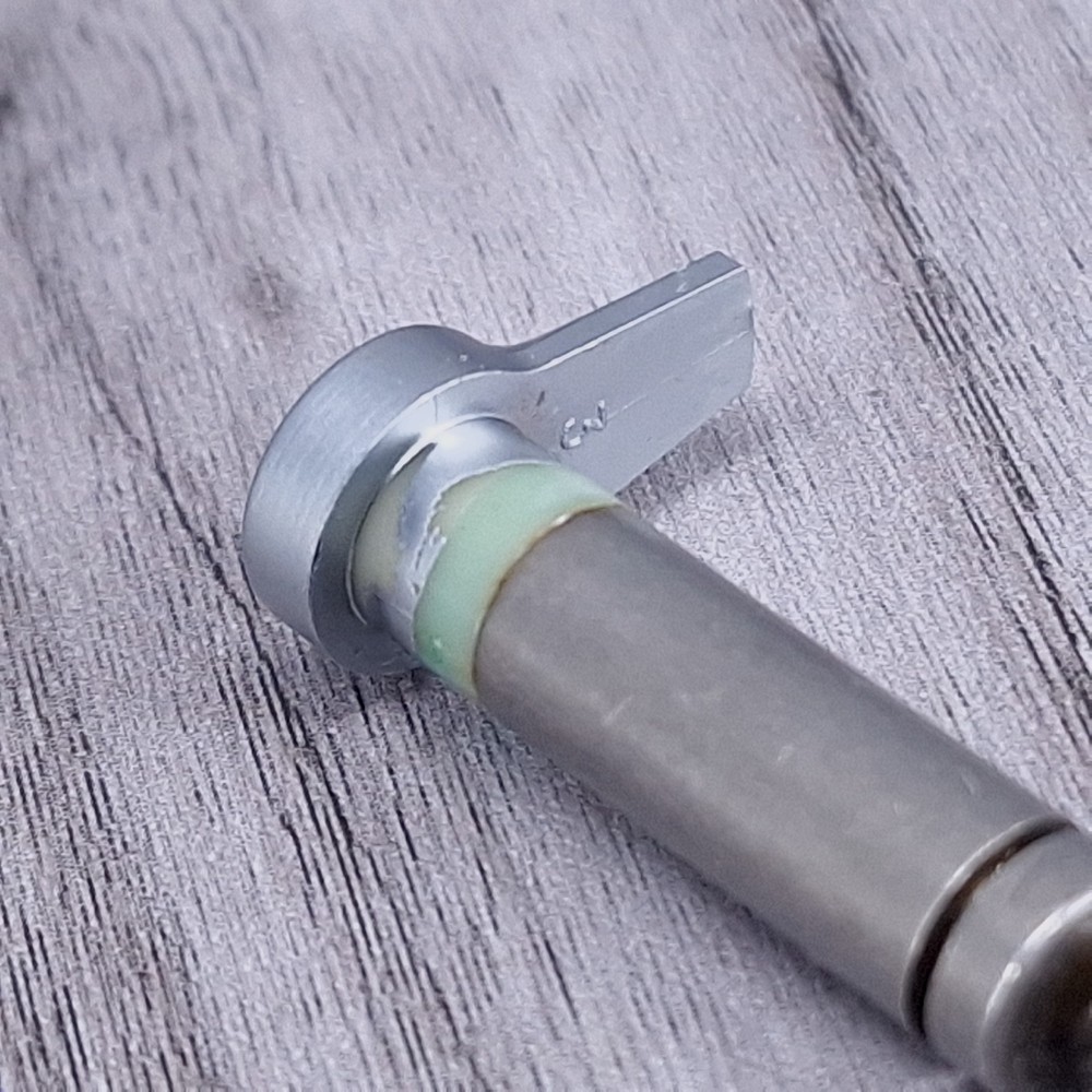 Technics SL-1600 MK2 OEM Turntable Base Lock Knob