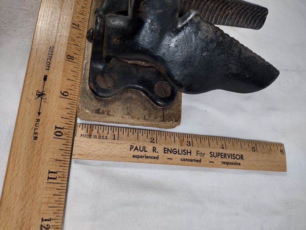 Vintage Nutcracker Lever Action Board /Wall Mount Cast Iron