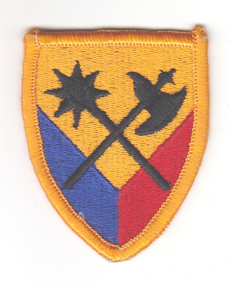 Army Patch: 194th Armored Brigade - merrowed edge