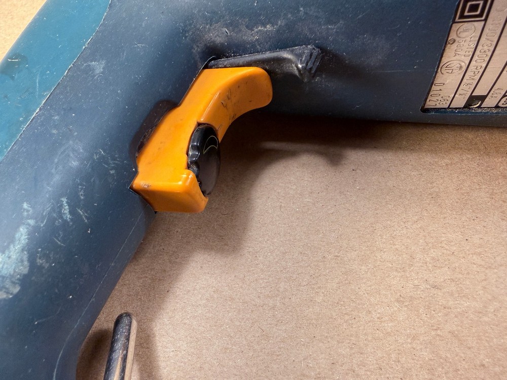 Working with Issues - Bosch 1198VSR Variable Speed Reversing 1/2" Hammer Drill