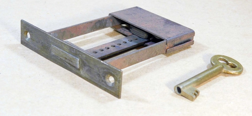 Unique adjustable selvage antique cabinet locks with key