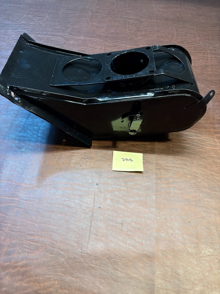 CONTINENTAL AIRCRAFT ENGINE C-172 AIR BOX ASSEMBLY