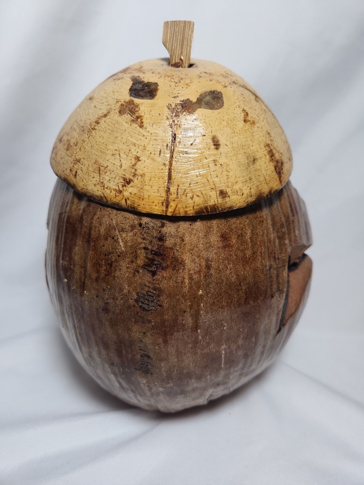 Islander Hawaii Coconut Monkey Bank