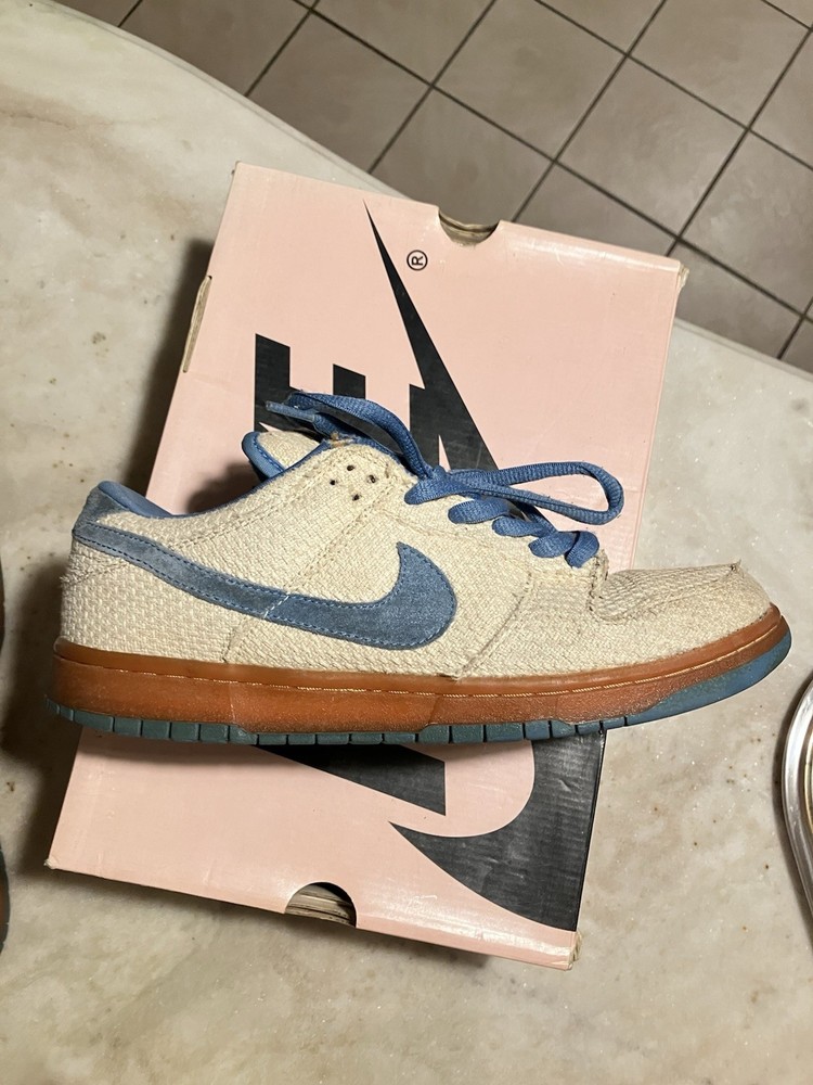 Size 10 nike sb dunk lows blue hemps