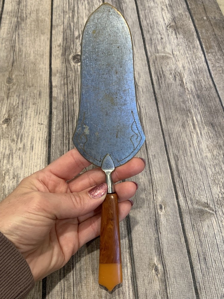 Vintage Bakelite Designed Pie Cake Server