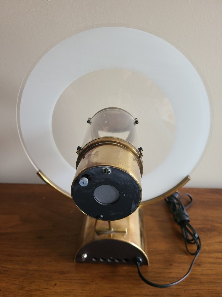 "DESIGN IN TIME AND LIGHT" Light -beam projection clock by Jerome Simon in 1981