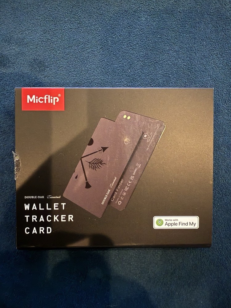 Double Oak Wallet Tracker Card