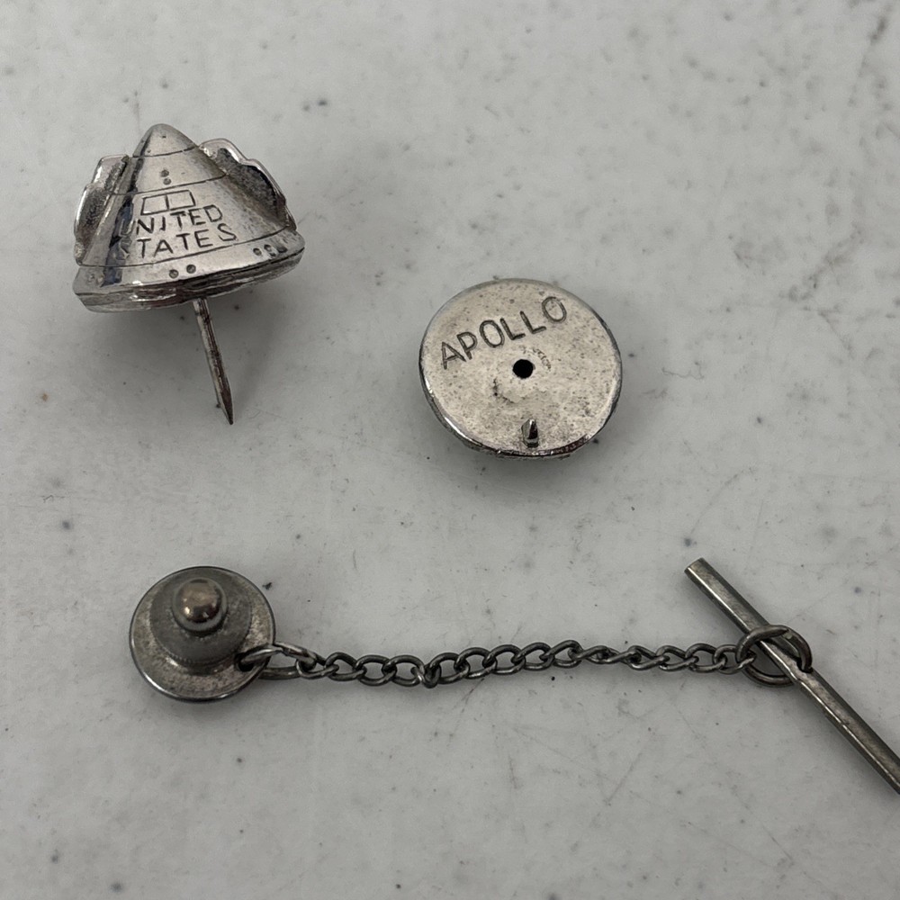 NASA Apollo Command Module Astronaut Inside Space Capsule Tie Tack Pin
