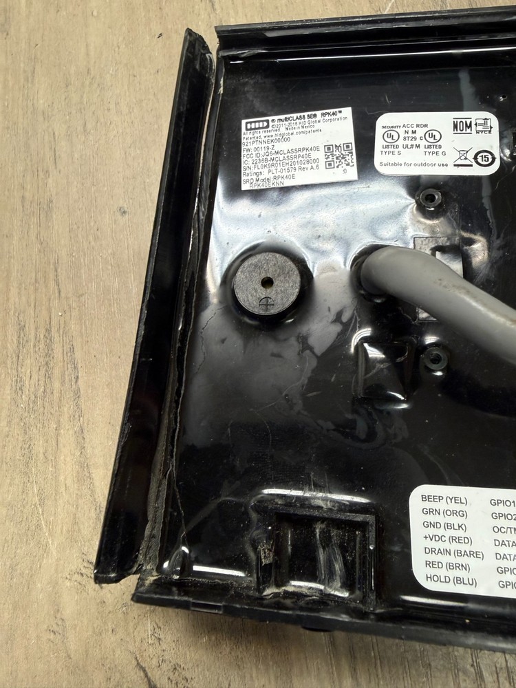 HID 921PTNNEK00000 multiCLASS RP40 Wall Switch Reader - Black UNTESTED READ