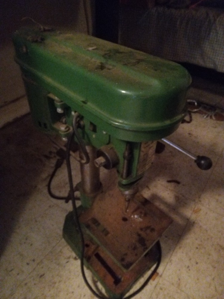 drill press with vice used