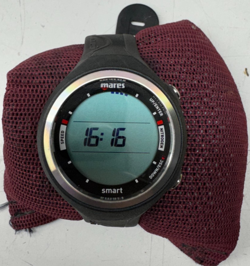 Mares Smart Dive Computer w/ PC Interface Cable New Open Box