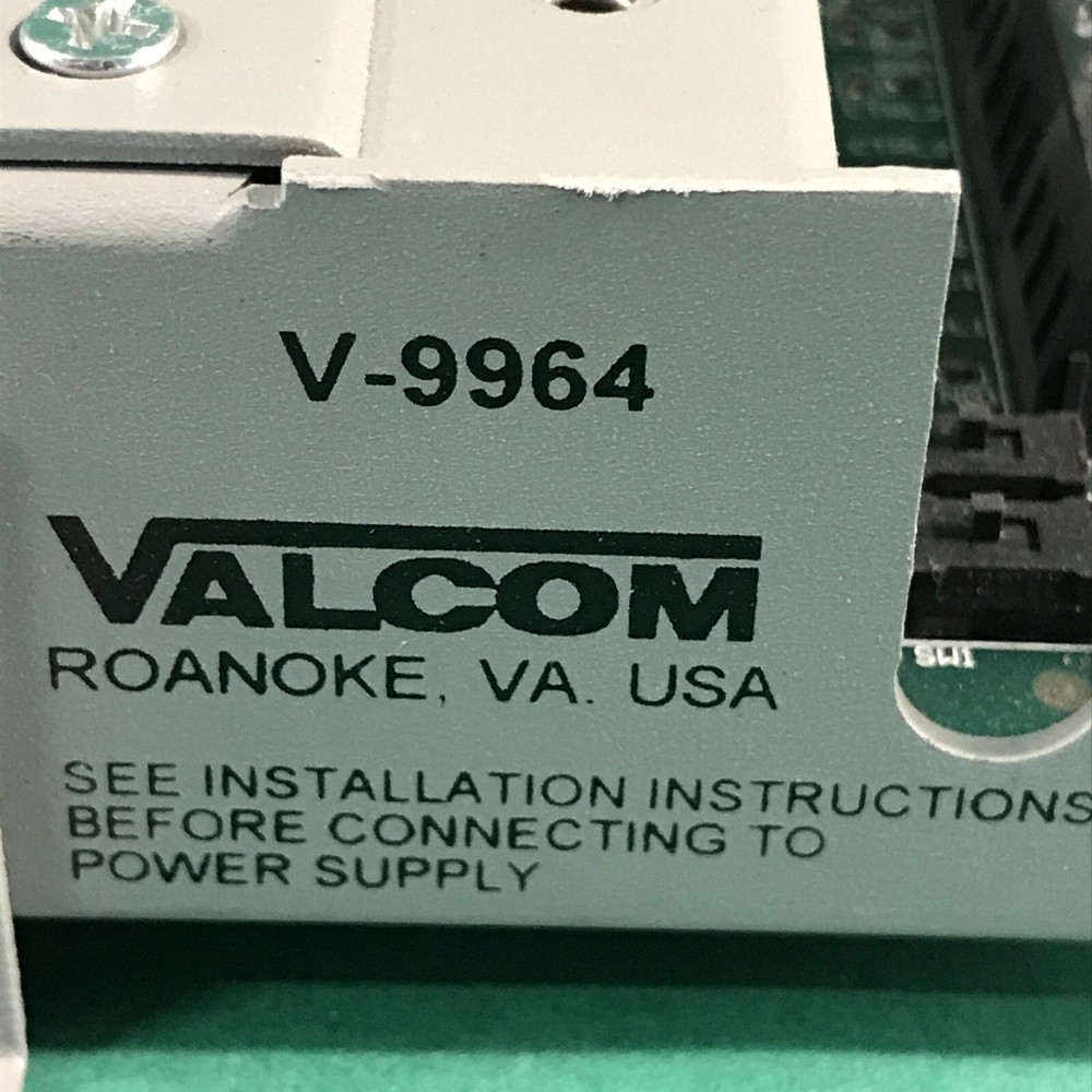 Valcom V-9964  Stacking Feedback Eliminator