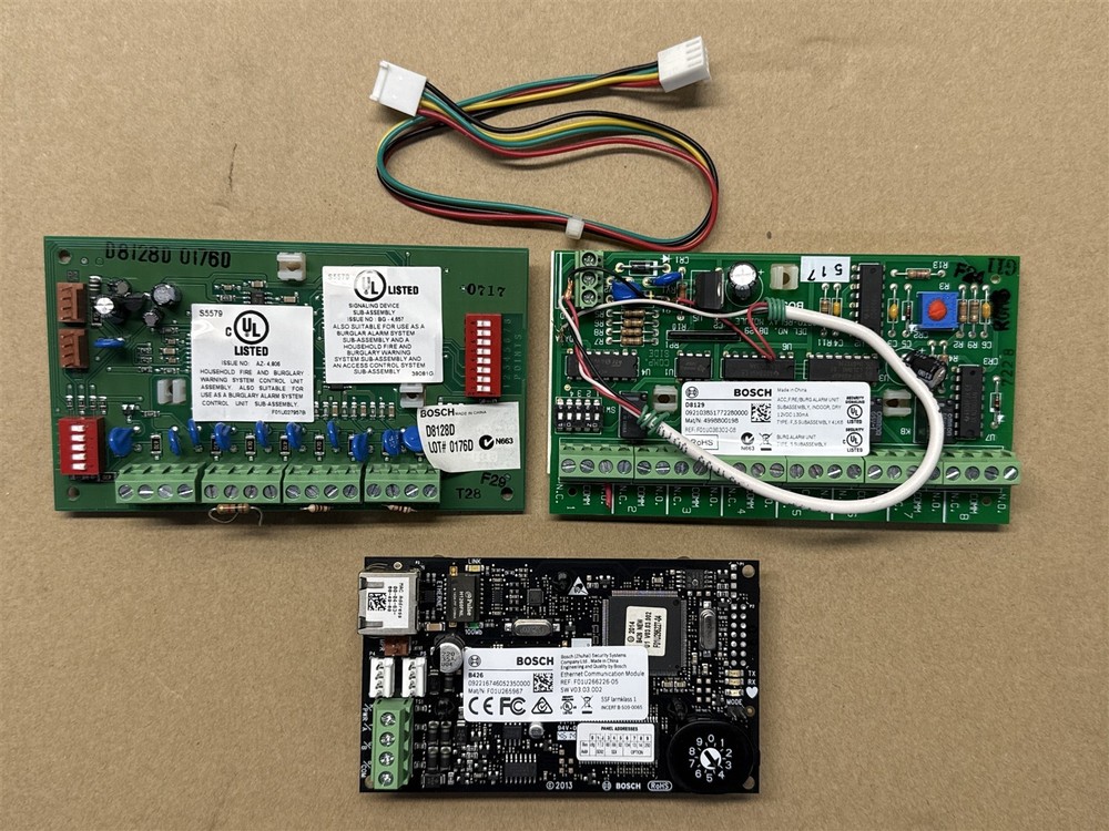 DIEBOLD SECURESTAT D1700GV2 ALARM CONTROL PANEL W/ MODULES D7412GV2 NEW OPEN BOX