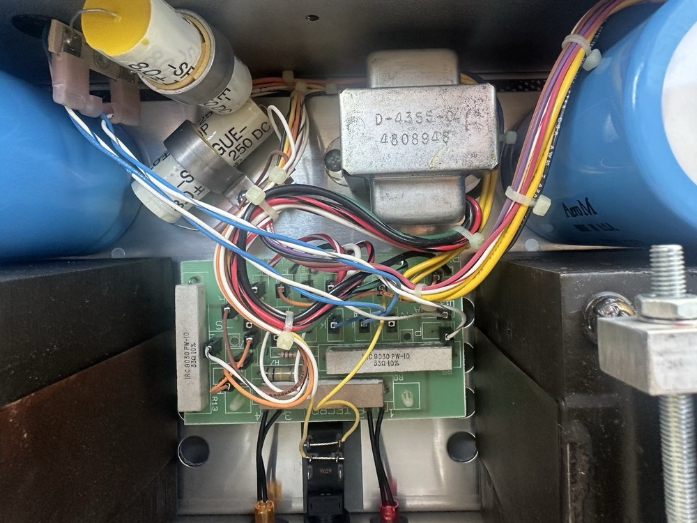 Crown Techron 7570 Power Supply Amplifier Used