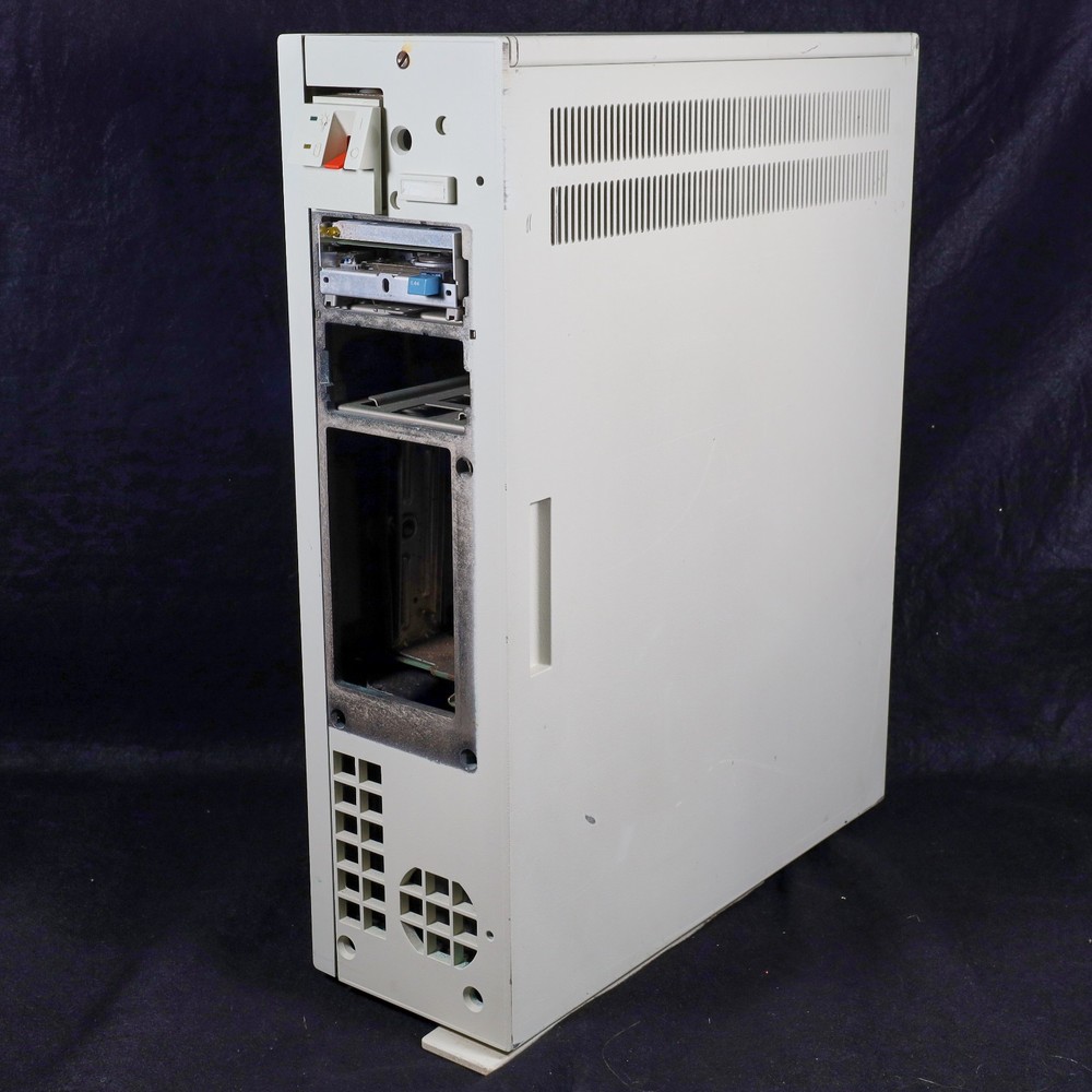 Vintage IBM PS/2 Model 80 8580-071 Desktop Computer *Read*