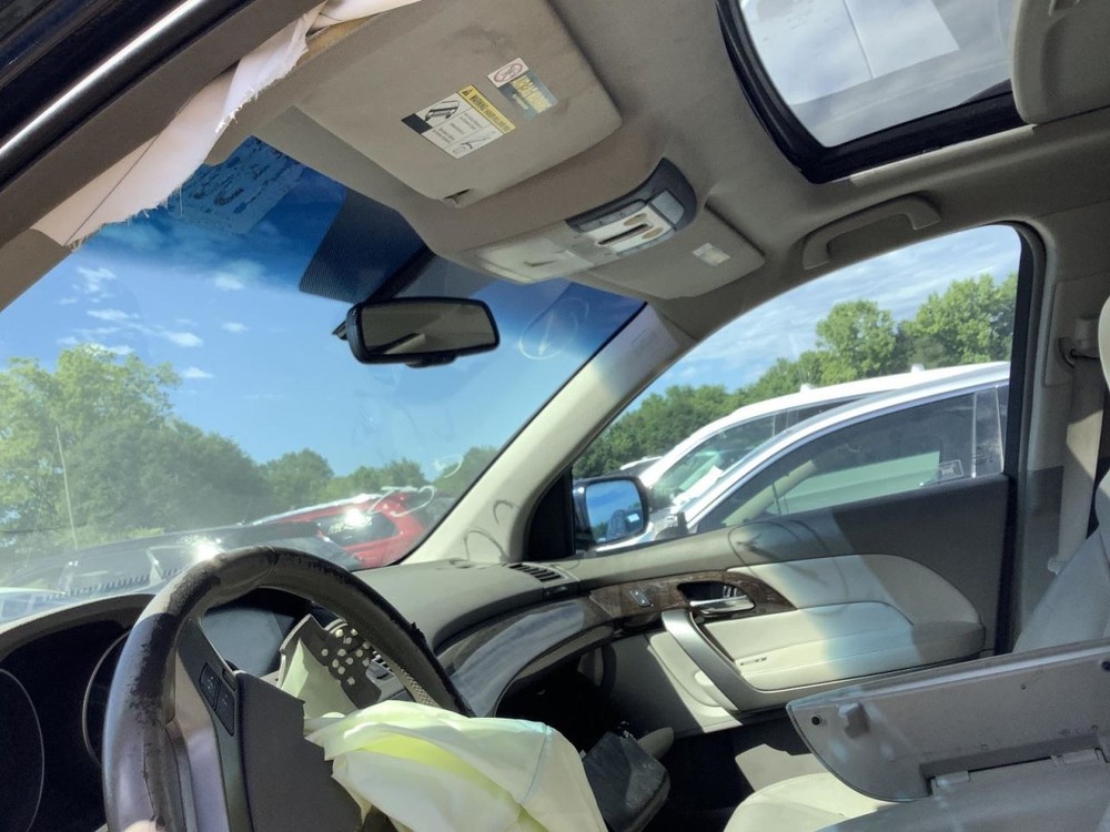 MDX 2011 Glove Box 4658115