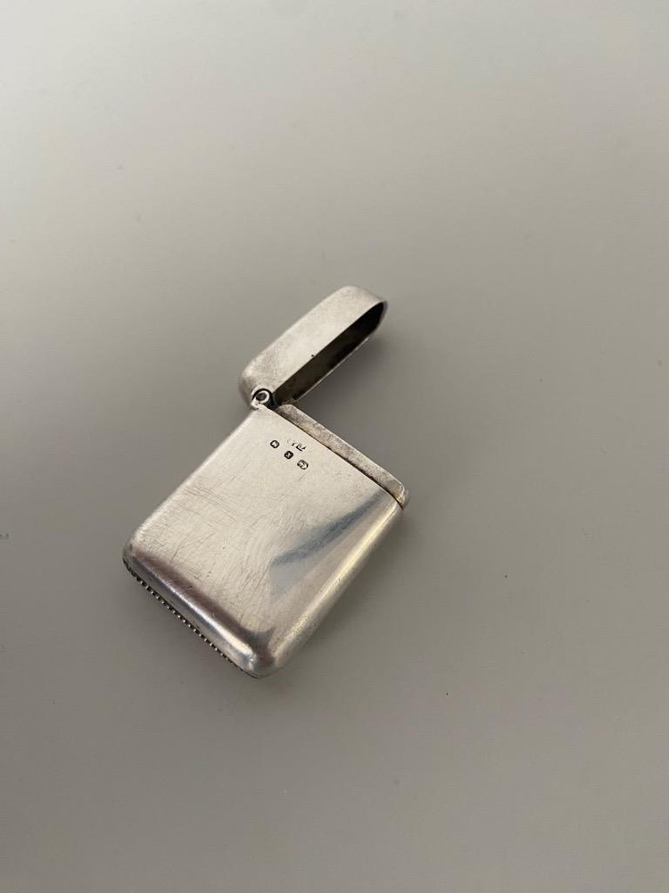 HALLMARKED SILVER VESTA CASE Birmingham 1897