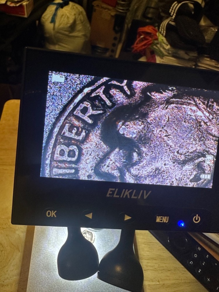 1968 No Mint Mark & Bump on Forehead Error Roosevelt dime