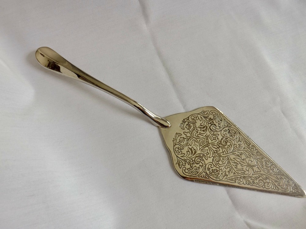 Vintage Silver Plated Spade Cake Server