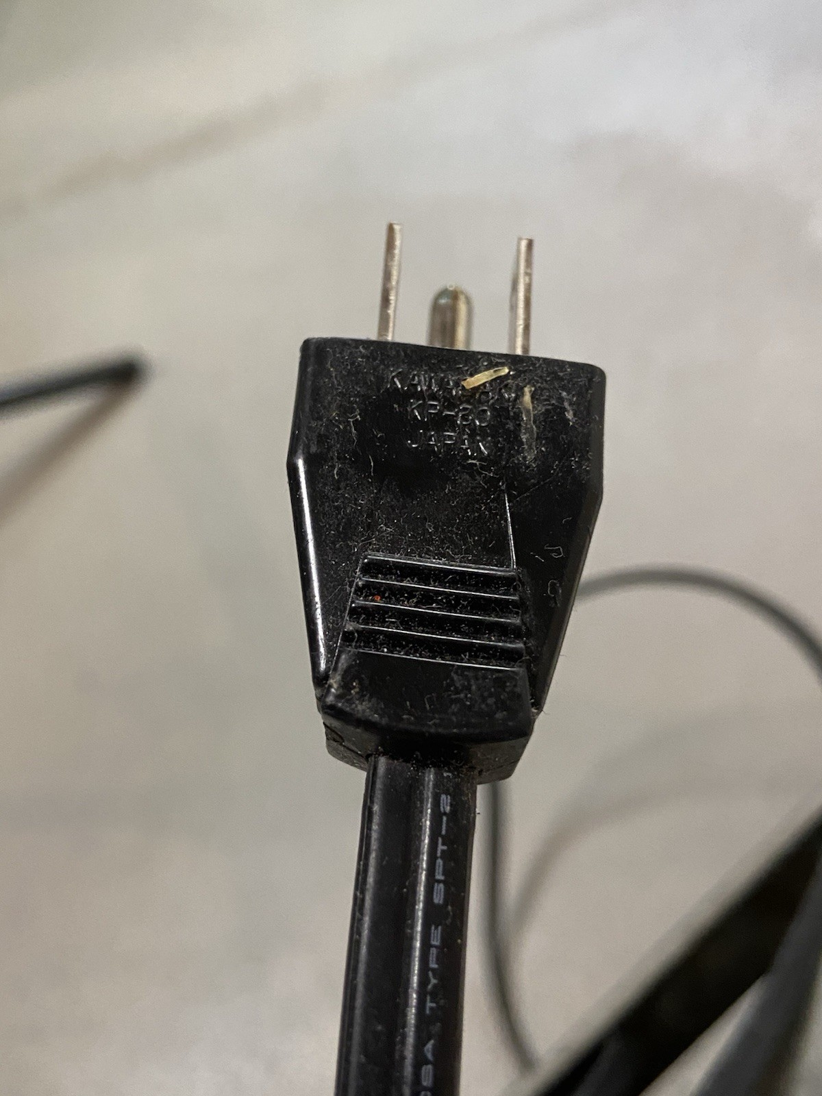 Vintage 80’s Samsung Microwave Oven Model RE-525D Faux Wood Grain Cooking Oven