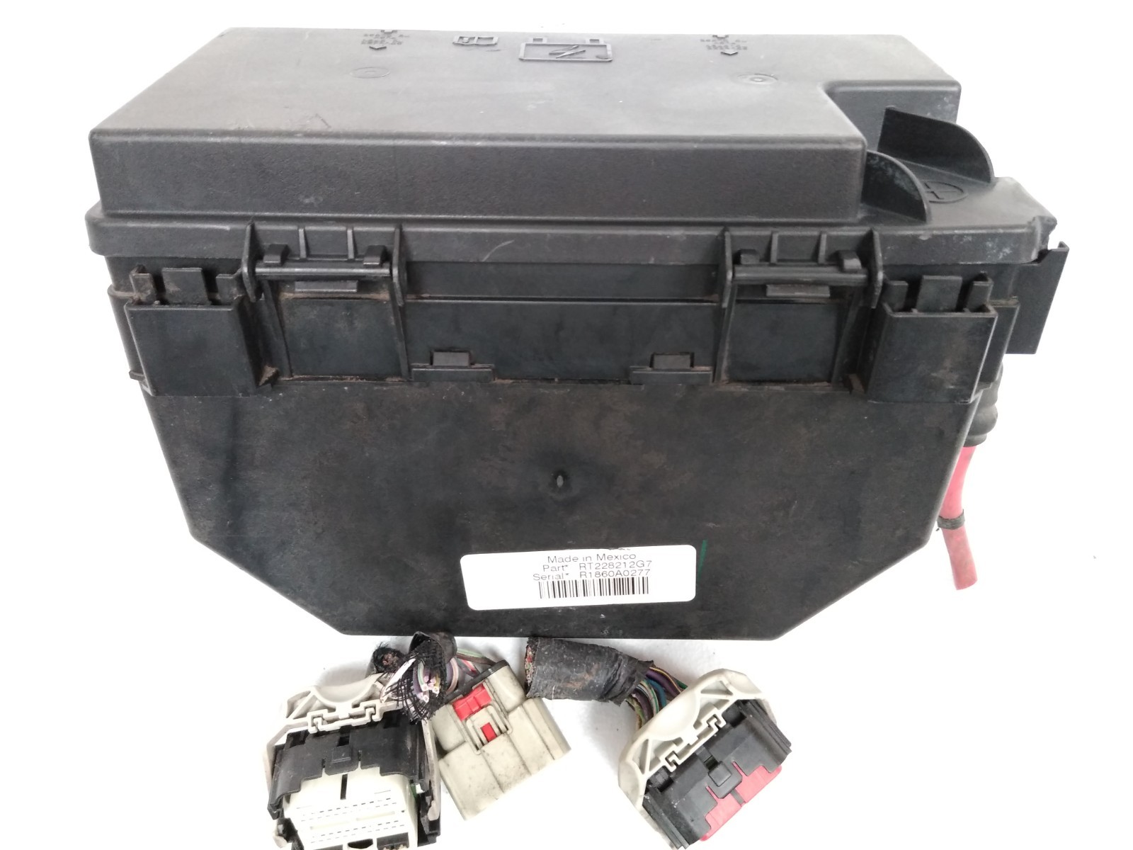 04692305AG Dodge 2010 Grand Caravan Fuse Box Journey T&C Routan TIPM Engine A57