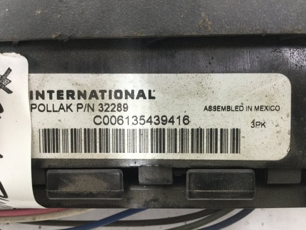 International 4400 SWITCH Dash Panel - Used